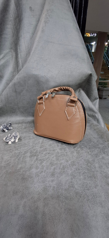 کیف صندوقی دسته دار دخترانه