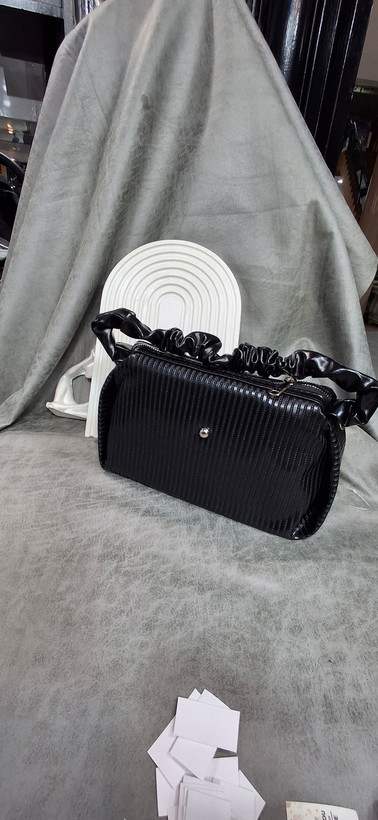 کیف دسته چروک دخترانه